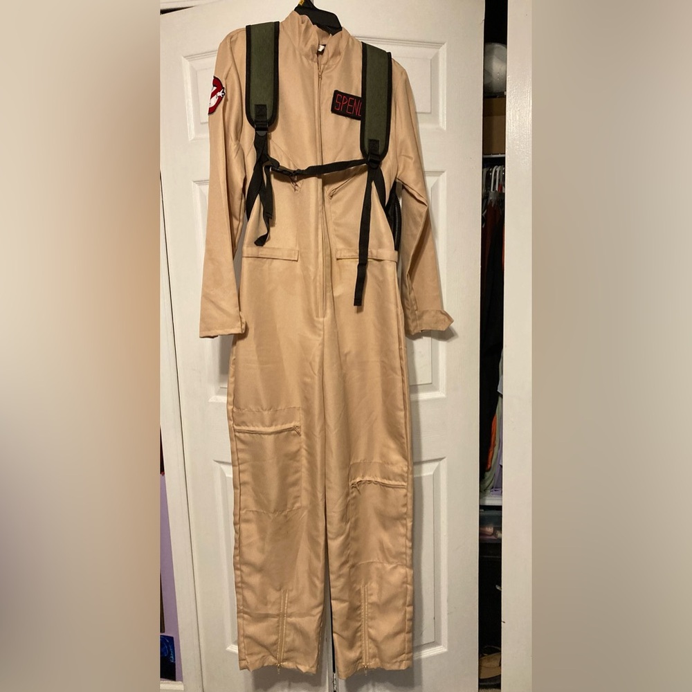 Deluxe Ghostbusters costume with backpack